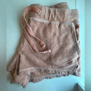 Old Navy- Heathered orange short shorts